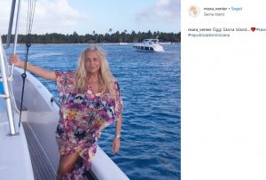 Mara Venier ai Caraibi, la FOTO in costume2