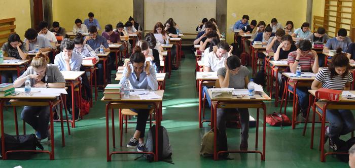 Maturità: il copia e incolla del Ministero della prova di matematica e fisica da un manuale russo