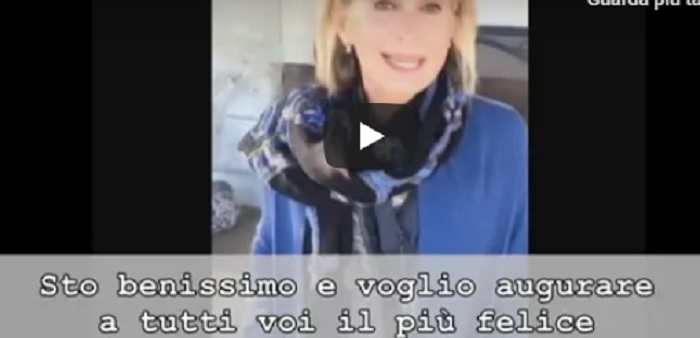 Olivia Newton John non è in fin di vita. La smentita in un VIDEO