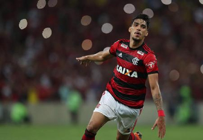 Lucas Paquetá arriva al Milan. Il fratello va in prova al... Monza di Berlusconi (foto Ansa)