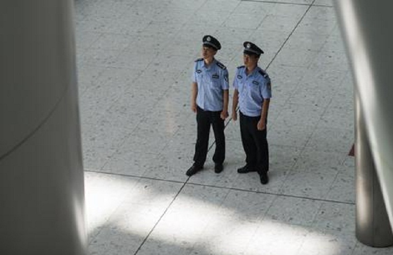Pechino, accoltella 20 bambini in una scuola elementare: 3 in gravi condizioni (foto d'archivio Ansa)