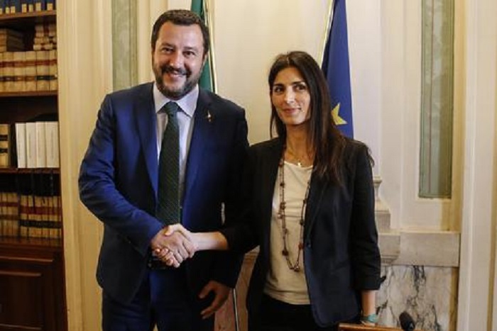 Roma, M5S contro Salvini: "Svegliati, ci avevi promesso più poliziotti"