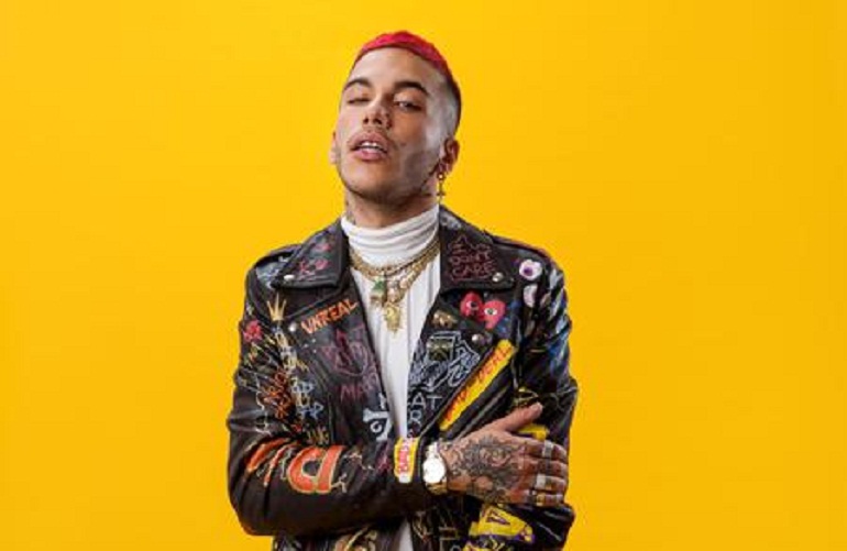 "Sfera Ebbasta istiga all’uso della droga”. Due senatori di Forza Italia presentano 18 esposti (foto Ansa)