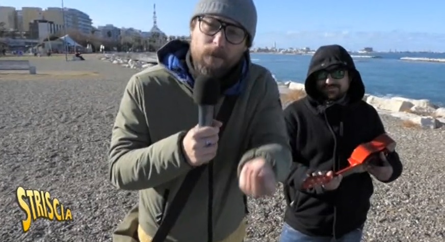 Sanremo 2019, conflitto di interessi al Festival? Striscia la notizia: "Tra gli ospiti..."