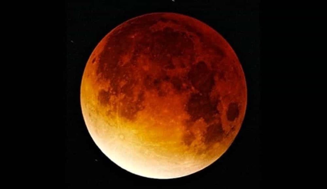 Super Luna di Sangue: italiani svegli all'alba lunedì 21 gennaio