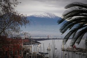 Vesuvio ricoperto dalla neve3