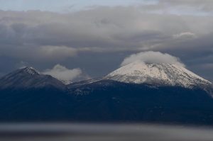 Vesuvio ricoperto dalla neve