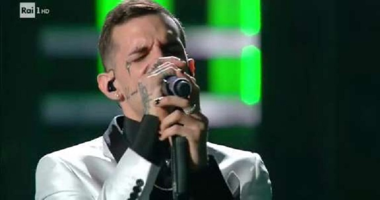 Achille Lauro, chi è il cantante di "Rolls Royce" (foto Ansa)