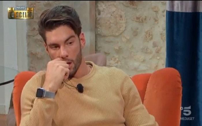 Uomini e Donne - La Scelta speciale: Antonio Moriconi e Teresa Langella, serenata a sorpresa ma...