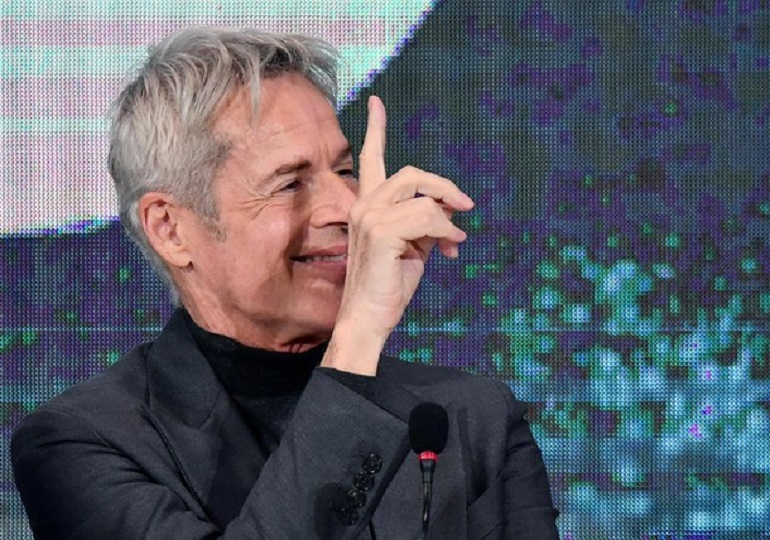 Sanremo 2019, Baglioni: "Il selfie di Salvini? Sono felice di avere uno spettatore così illustre" (foto Ansa)