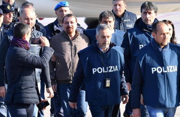 Video arresto Battisti: per Salvini e Bonafede chiesta l'archiviazione