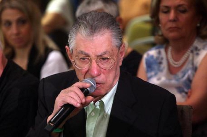 Umberto Bossi, bollettino medico: "E' stabile e reattivo"