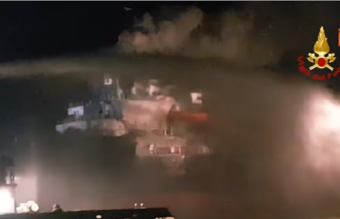 chioggia venezia mercantile fiamme