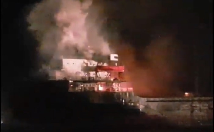 chioggia nave cargo in fiamme