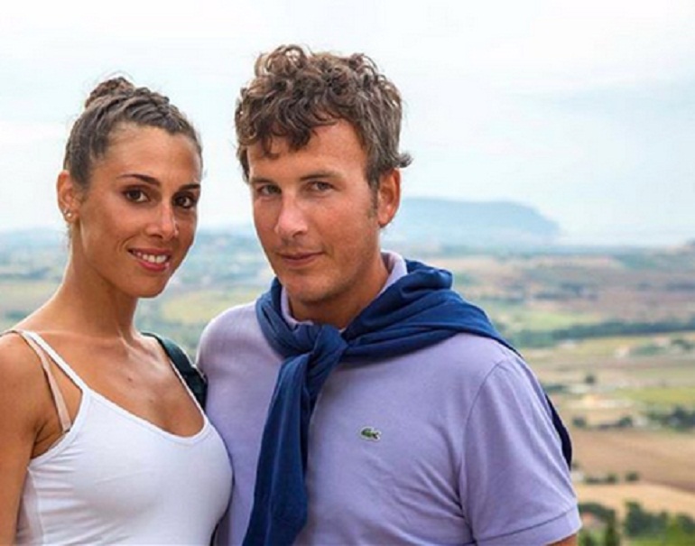 Diego Fusaro annuncia: "Io e Aurora aspettiamo un figlio. Un atto di resistenza contro il turbocapitalismo"