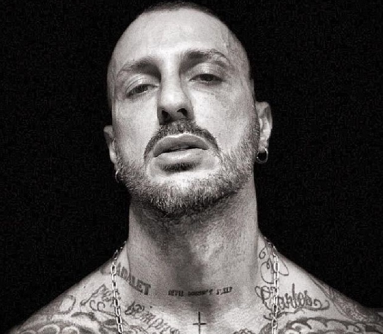 Fabrizio Corona, la madre di Belen difende Carlos dagli haters: "Chiudete la bocca" (foto Instagram)