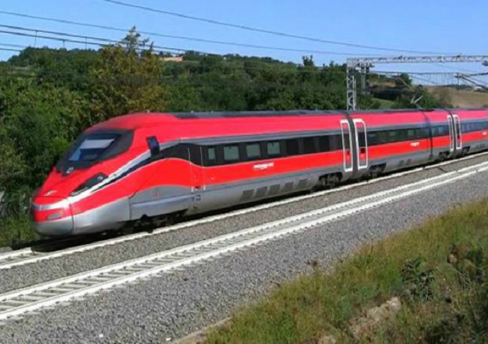 Linea Bologna-Padova: uomo travolto e ucciso da un Frecciarossa