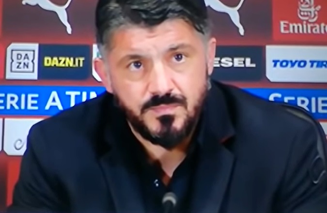 Pellegatti a Gattuso: "Dove hai trovato la pietra filosofale?". Lui: "Falla più semplice. Ho fatto fatica a diplomarmi"