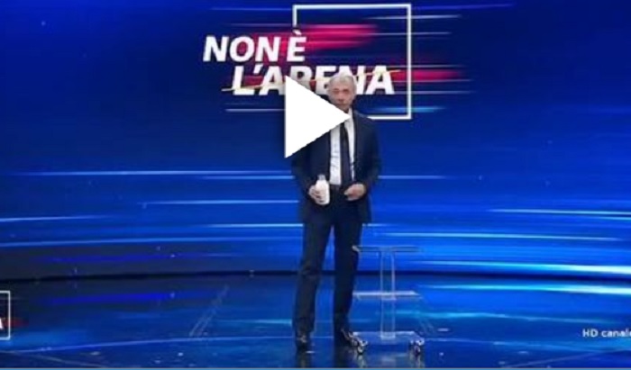 non è arena giletti latte