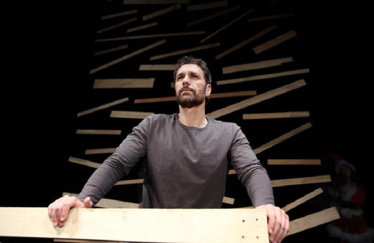 Made in Italy, la fiction di Canale 5 dedicata alla moda italiana (foto Ansa)