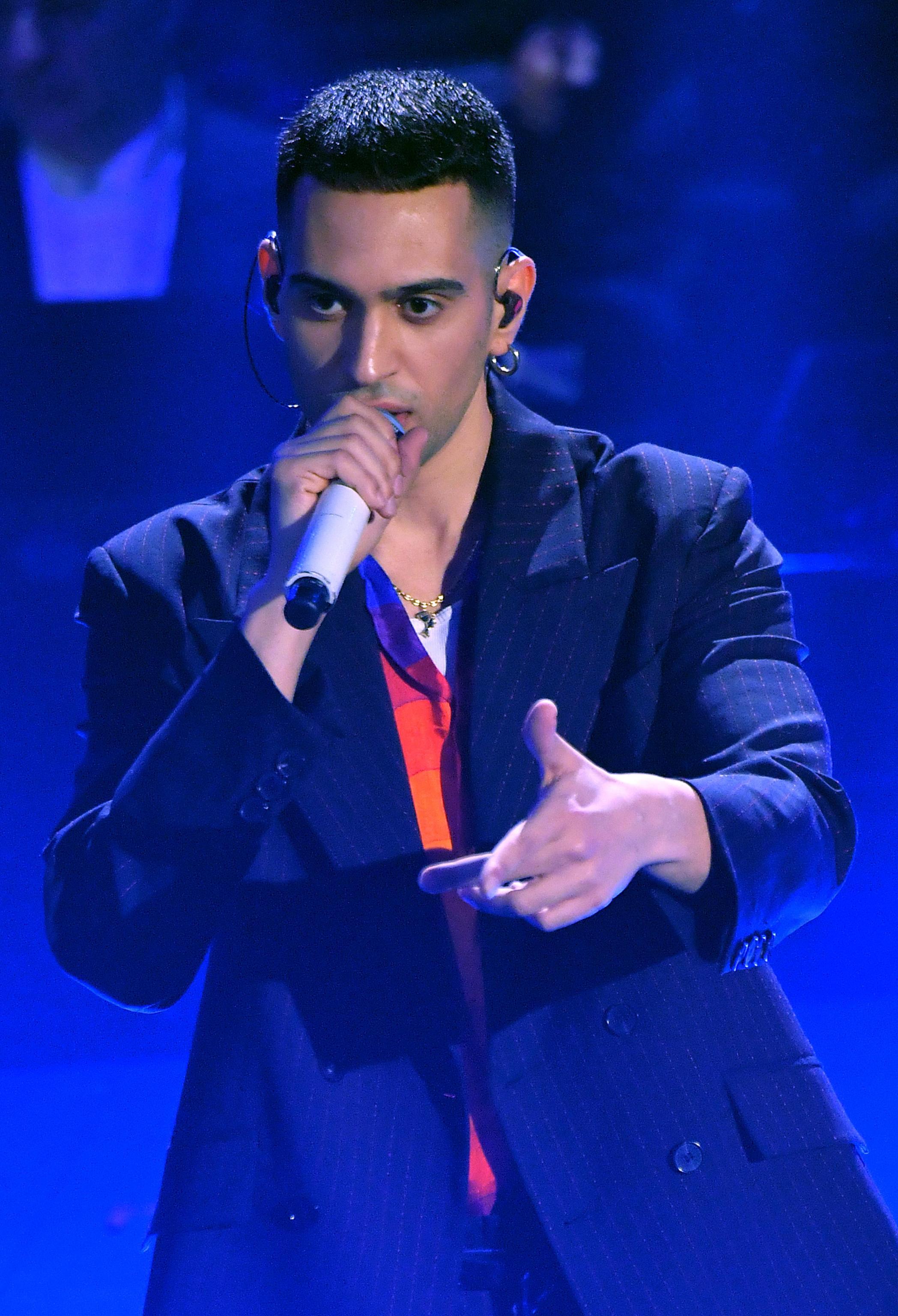 Sanremo 2019, Mahmood: problemi tecnici, il microfono non funziona