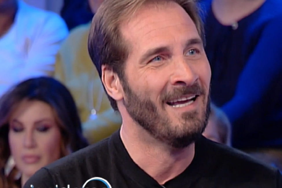 Vieni da me, Maurizio Aiello si commuove per lo zio Enzo: "Una morte assurda, la ferita è ancora aperta"