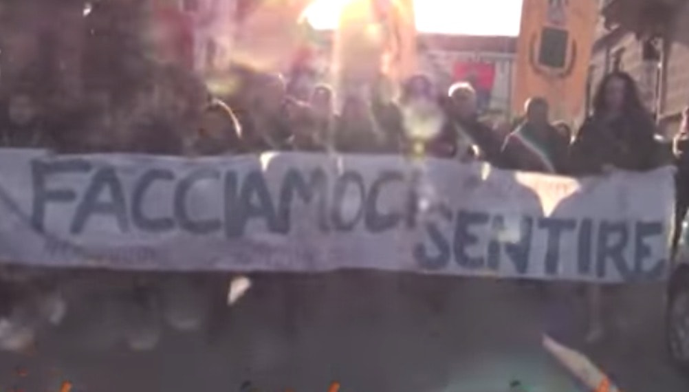 Melegnano (Milano), corteo contro il razzismo per Bakary Dandio VIDEO