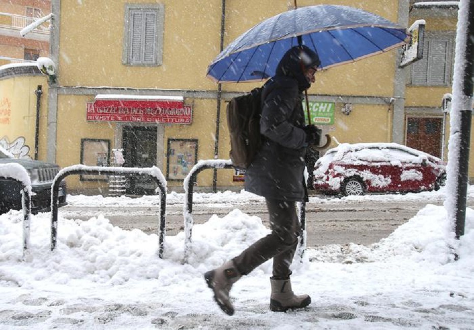 Meteo weekend: torna l'inverno, gelo russo e neve anche in pianura. Ma dura poco