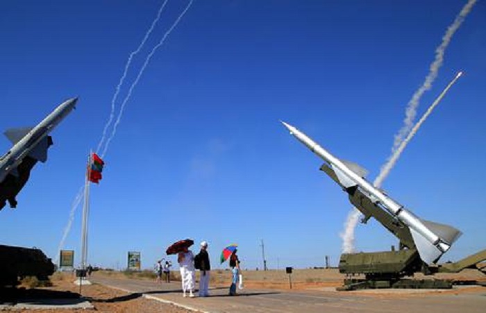 Missili russi puntati su Europa e Italia, sfuggono ai radar, colpiscono a 500 km