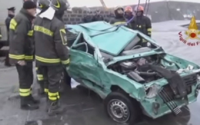 acireale giovane ancora disperso