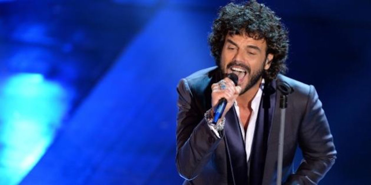 Sanremo 2019, Francesco Renga dimentica Ambra: "Aspetto che torni è dedicata a Diana"