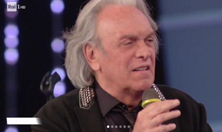 Isola dei Famosi, Riccardo Fogli: "Mia moglie mi ha messo le corna? Io mi fido di lei"