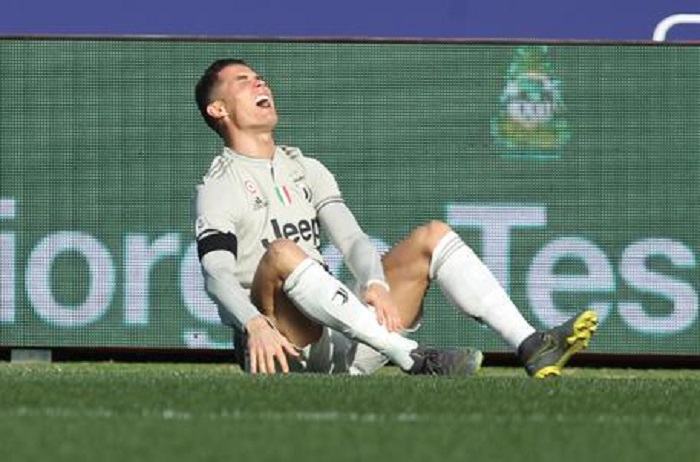 Cristiano Ronaldo, niente di grave alla caviglia: con l'Atletico ci sarà