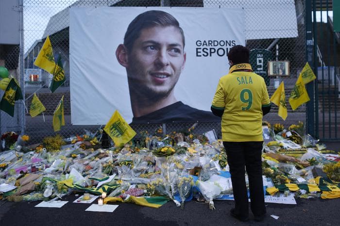 Emiliano Sala: dopo il relitto dell'aereo, individuati i resti di un uomo