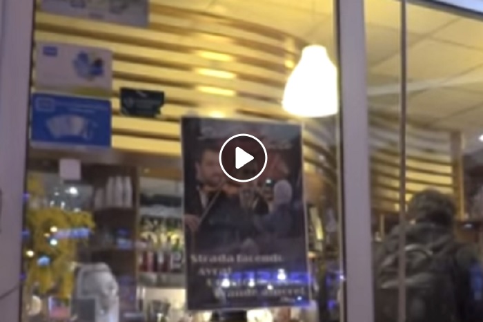 Sanremo, spunta una locandina con Salvini e Di Maio che suonano il violino