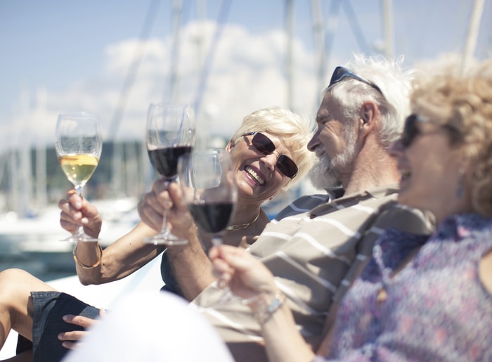 Istat, torna a crescere la speranza di vita: 85,2 anni le donne, 80,8 anni gli uomini