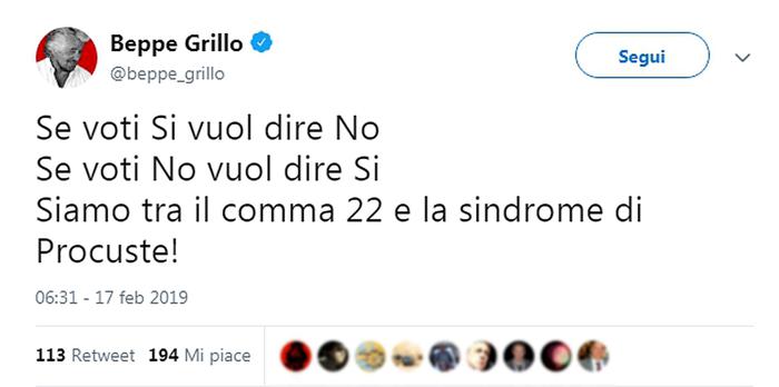 Beppe Grillo prima demolisce la piattaforma Rousseau poi ritratta: "Scherzavo"