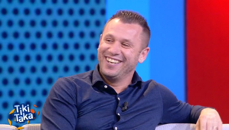 Tiki Taka, Wanda Nara contro Cassano: "Basta con queste cazz..."