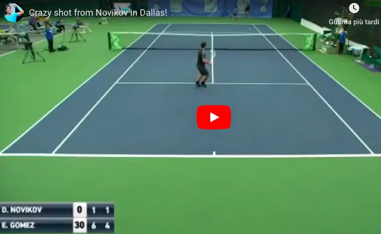 Dennis Novikov, il colpo a effetto del tennista al volo è imprendibile
