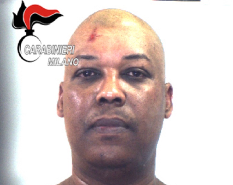 Ousseynou Sy, è caccia al video manifesto in cui preannunciava il "gesto eclatante" (foto Ansa)