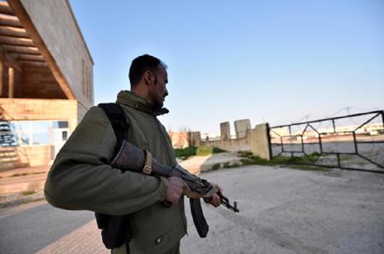 Siria: 3000 miliziani Isis si sono arresi a Baghouz (foto Ansa)