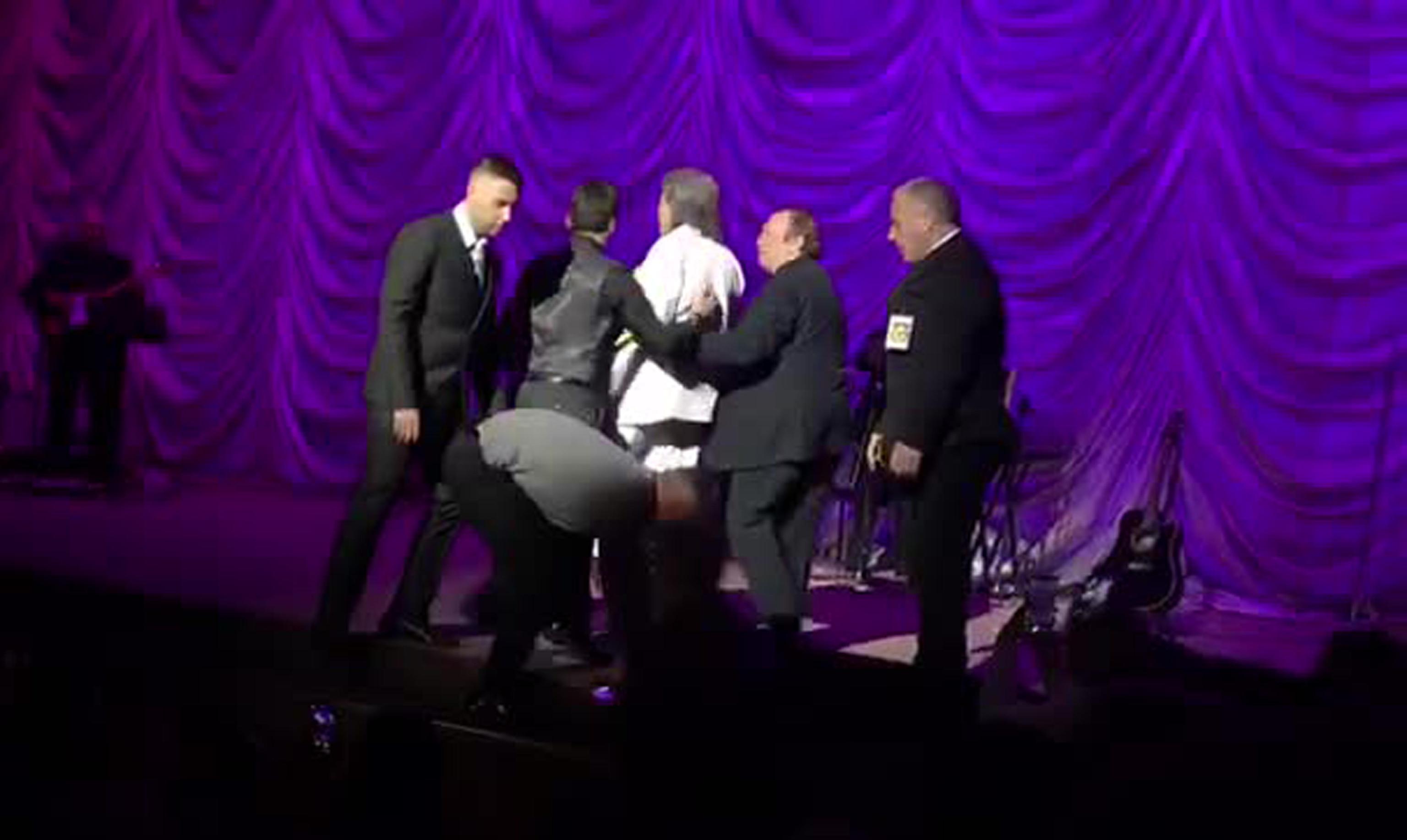 Toto Cutugno, tensione al concerto di Kiev7