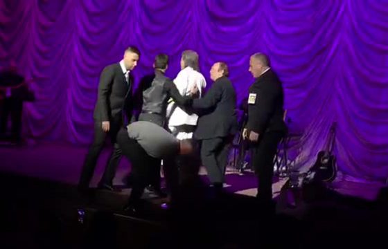 Toto Cutugno, tensione al concerto di Kiev6