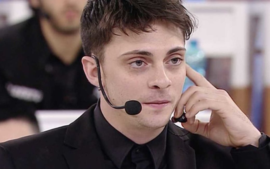 Amici, Alessandro Casillo sparito. Risolto il giallo: "Ecco perché lascio il programma"