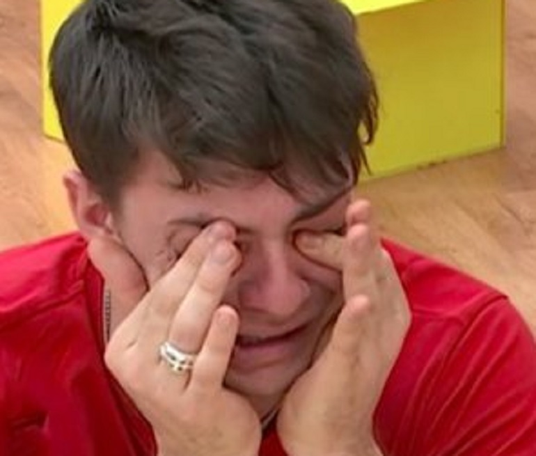 Amici, Alessandro Casillo ha abbandonato il programma?