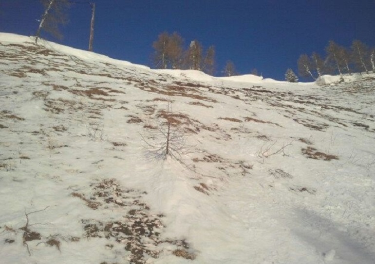 Alto Adige, è un tedesco di 32 anni lo sciatore ucciso da una valanga in Val Senales (foto Ansa)