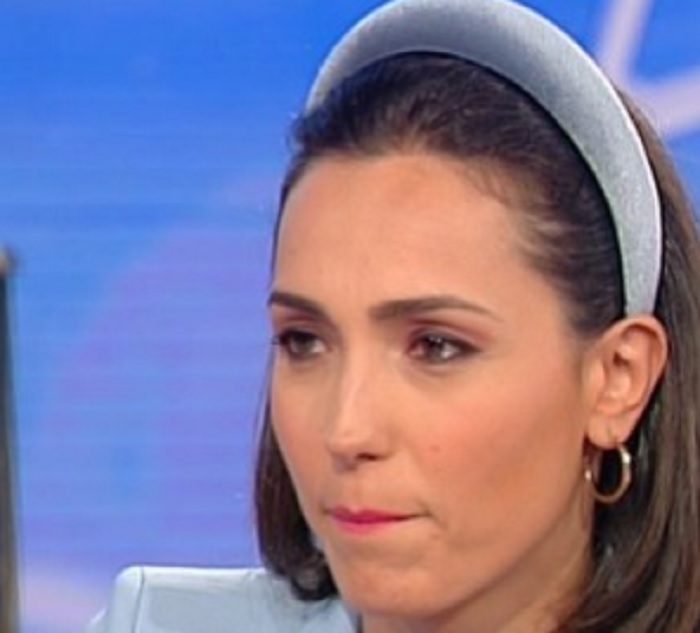 "Vieni da Me": Caterina Balivo in lacrime nel ricordare Fabrizio Frizzi