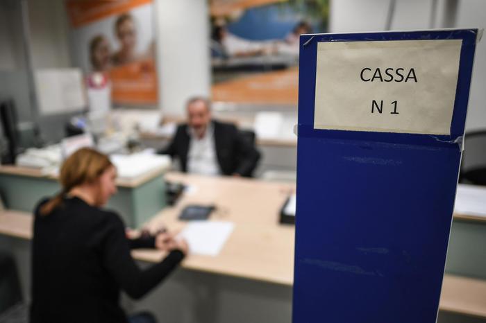 Banche, l'Italia festeggia il chi sbaglia non paga (e paghi sempre lo Stato)