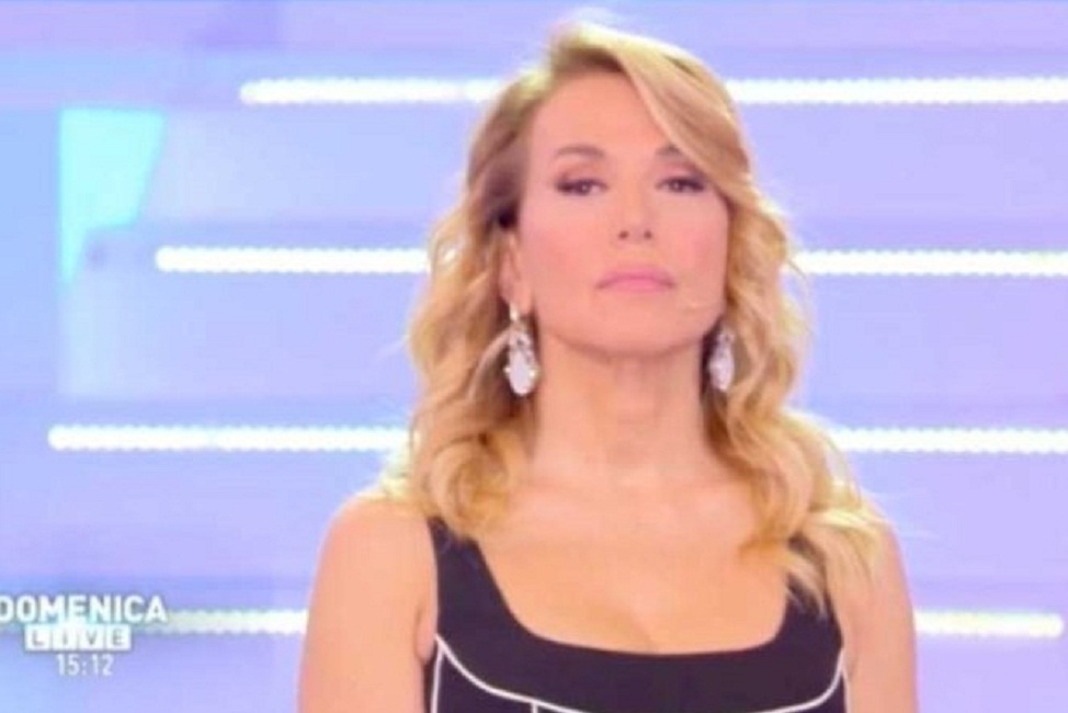 Isola dei famosi, Barbara D'Urso contro Corona e la Marcuzzi: "Io da conduttrice di reality..."