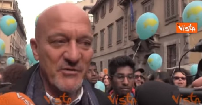 Milano. Manifestazione contro il razzismo, Bisio: "Questa è l'Italia che mi piace" VIDEO